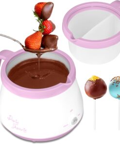 Wilton Candy Melts and Chocolate Melting Pot: 2.5-cup capacity, available in assorted colors, made from durable plastic for easy candy and chocolate melting